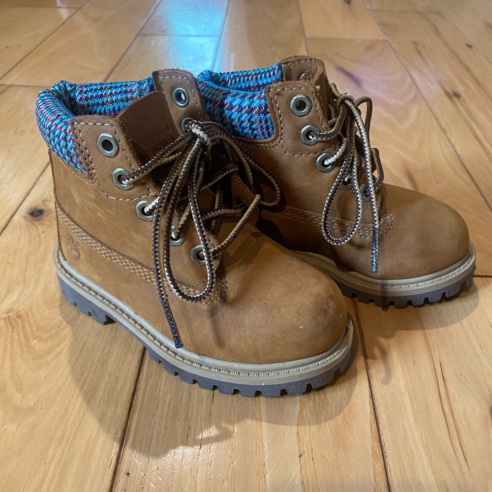 NWOT Timberland boots Toddler 6